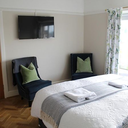 Hotel Larkhill House Portrush Esterno foto