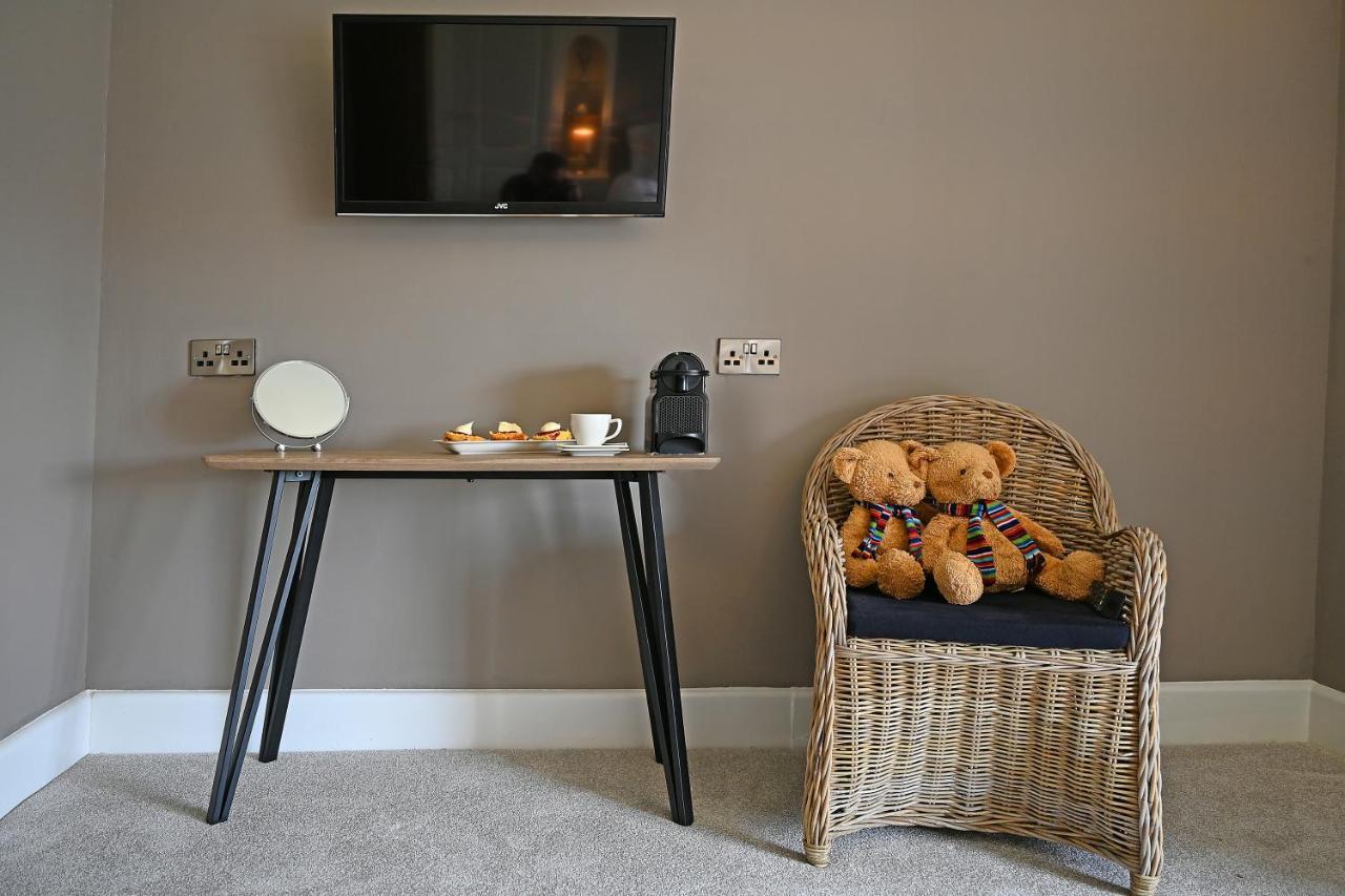 Hotel Larkhill House Portrush Esterno foto
